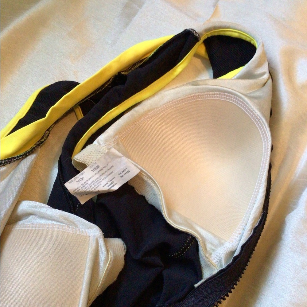 Baltex size 12 one piece bathing suit. - Picture 4 of 4